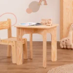 Ensemble pour enfants en bois composé d’une table et d’une chaise fabriqués en contreplaqué de pin