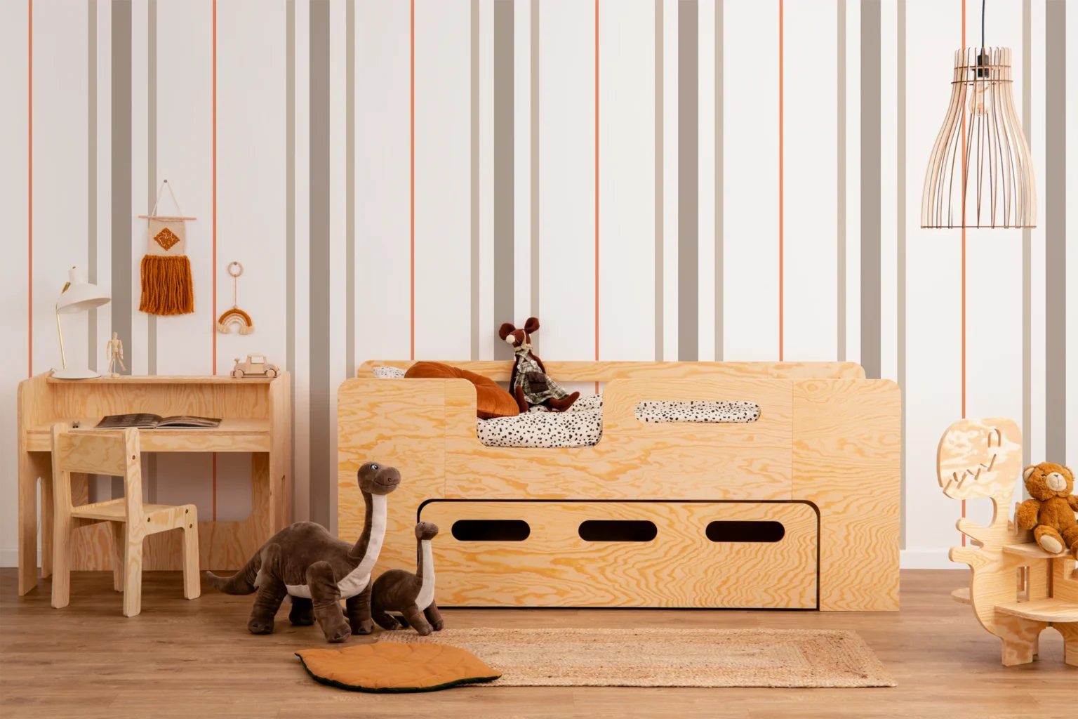 Lit enfant en bois avec tiroir et sommier PIPI Montessori