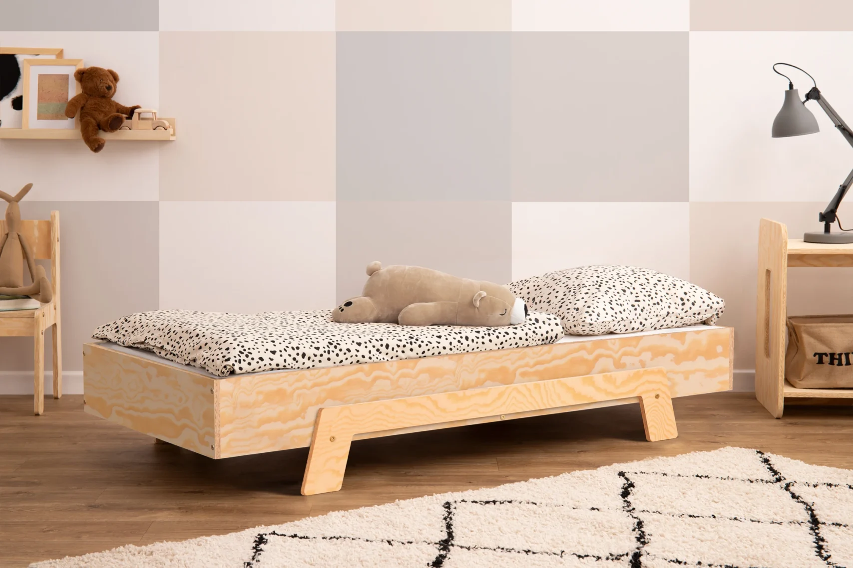 Lit simple pour enfant en pin avec sommier PUZZLE scandinave