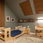 Lit enfant en bois avec tiroir et sommier TILA 10 Montessori