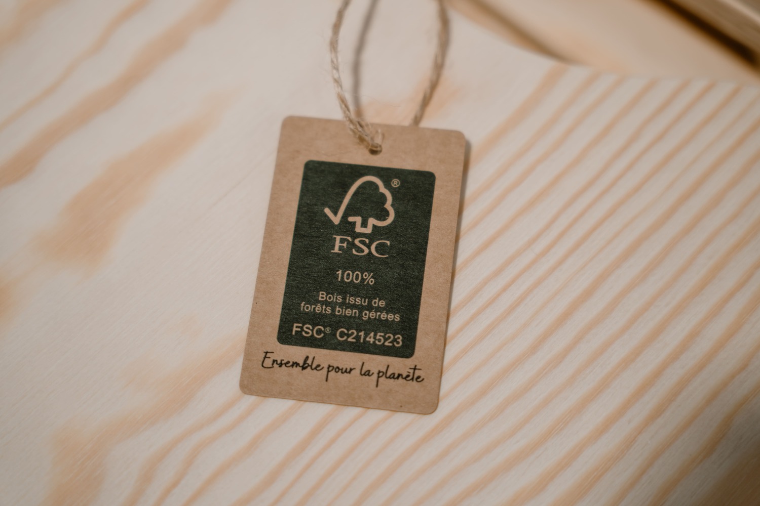 contreplaqué de pin-fsc