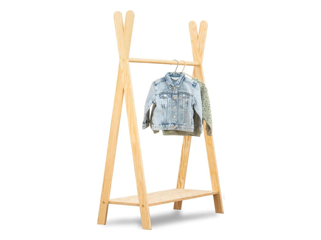 Cintre en bois pour enfants en forme de tipi avec une étagère inférieure, taille L