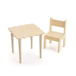 Ensemble enfant SET NALU TAB avec table et chaise en bois naturel, coloris Naturel, packshot sur fond blanc.